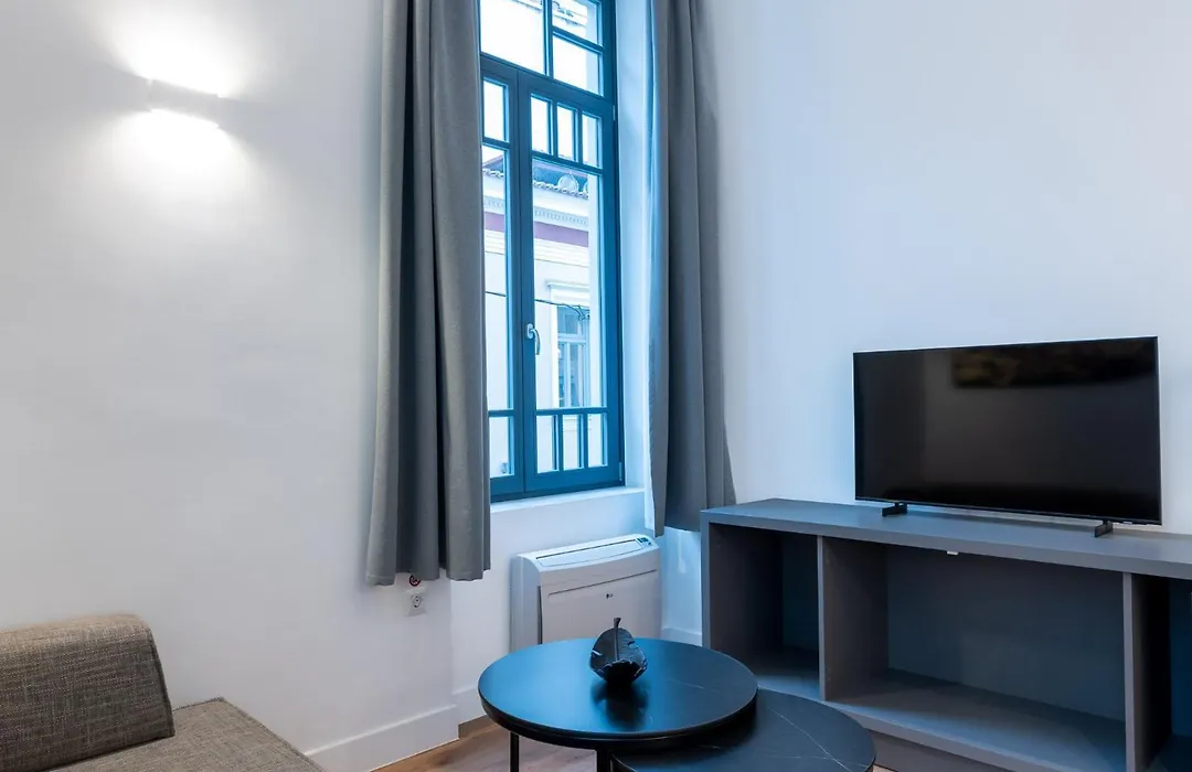Lofus Art-Suites-1